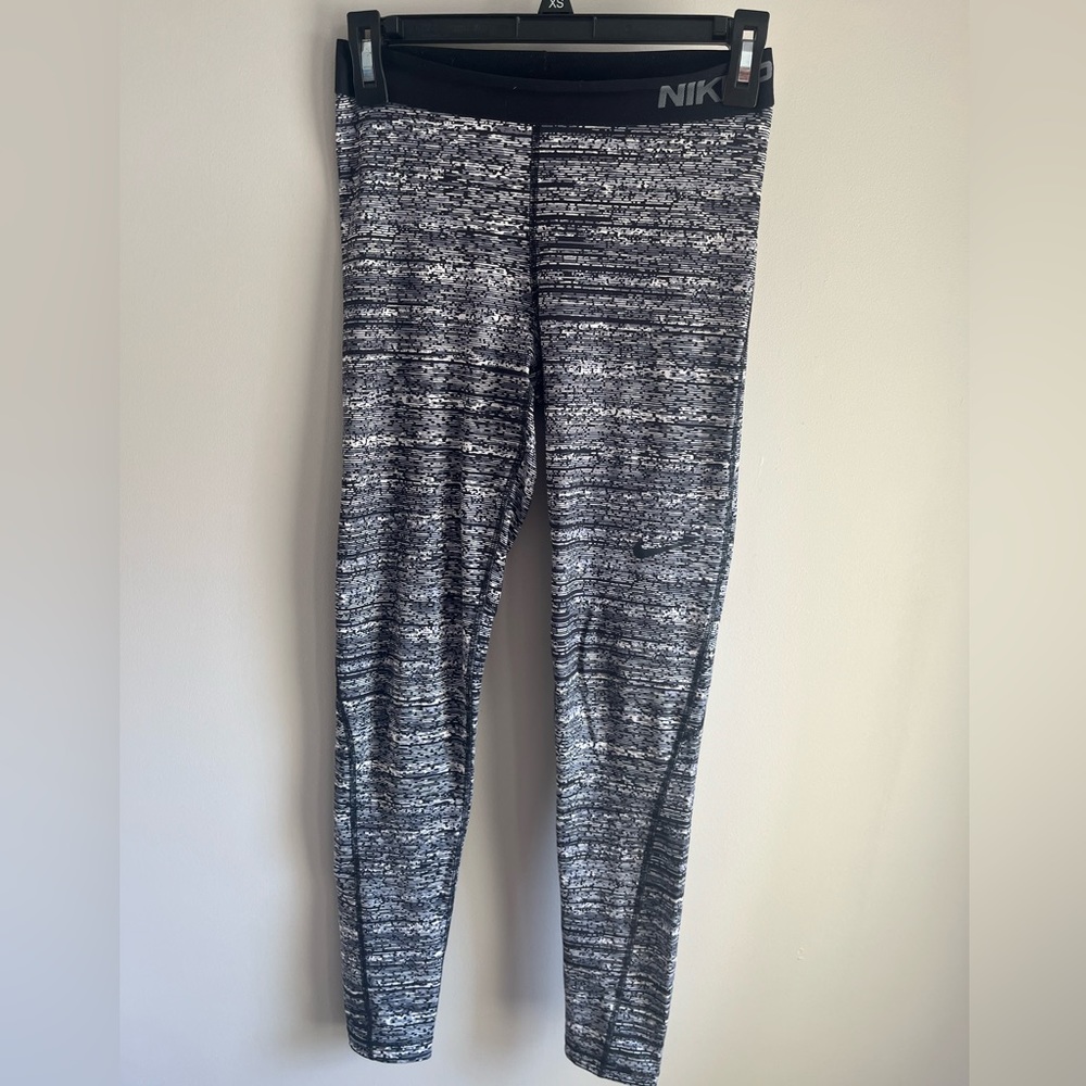 Nike Pro Leggings